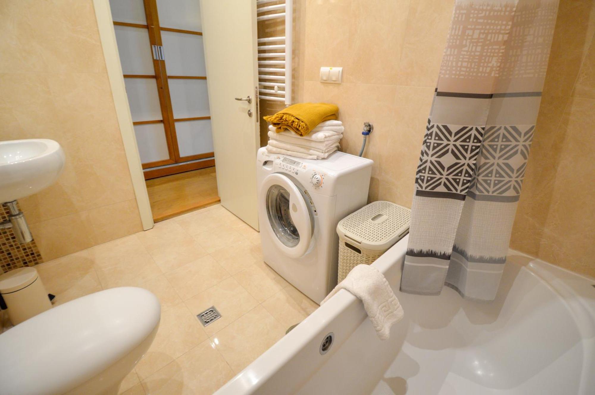 Spacious Studio Park City Novi Sad Bagian luar foto